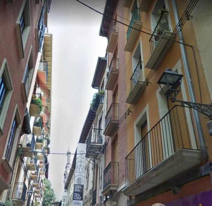 Sf21 Apartamento Para 7 Personas En El Centro De Pampelune Extérieur photo